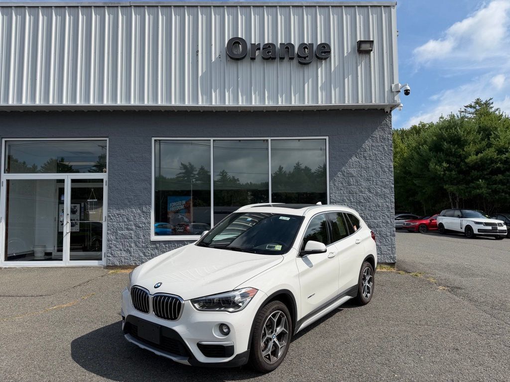 Used 2018 BMW X1 xDrive28i AWD/4WD image 2