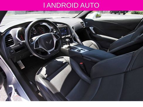 Used 2019 Chevrolet Corvette Stingray Coupe w/ 1LT RWD image 9
