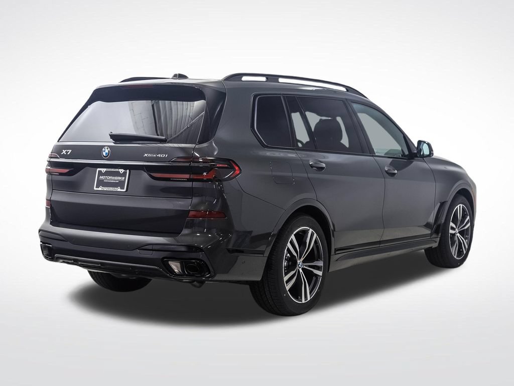 Used 2027 BMW X7 xDrive40i w/ M Sport Package AWD/4WD image 5