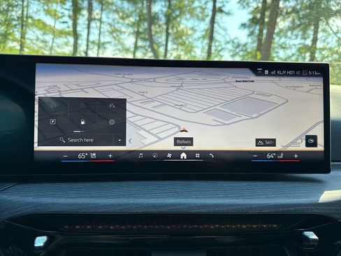 New 2027 BMW 430i xDrive Convertible AWD/4WD image 18