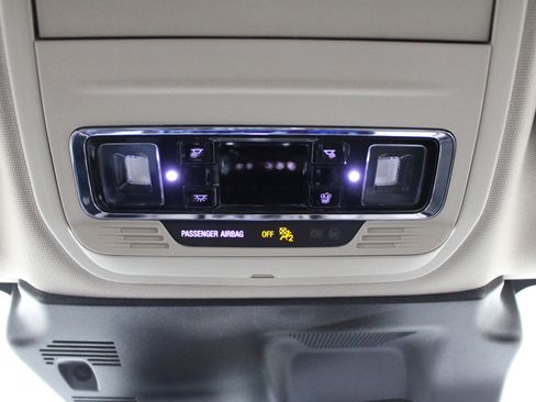 Used 2025 Lincoln Corsair FWD image 18