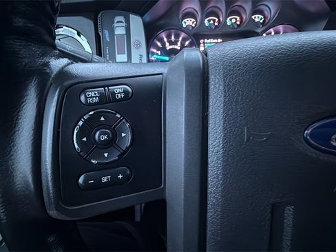Used 2013 Ford F250 Platinum image 16