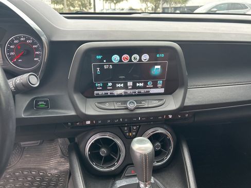 Used 2018 Chevrolet Camaro LT image 11