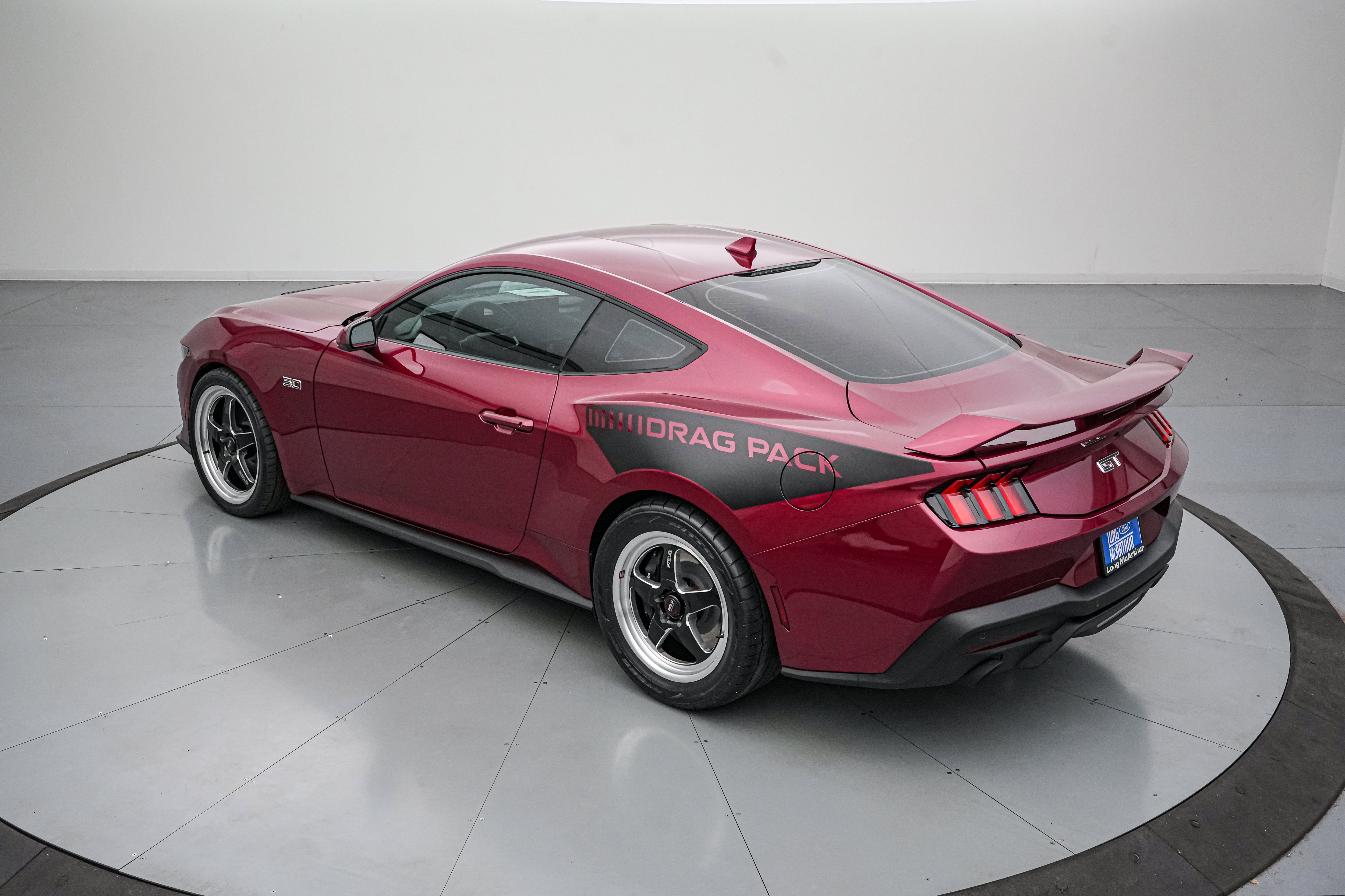 New 2026 Ford Mustang GT w/ GT Performance Package RWD image 7