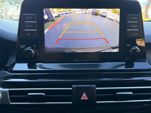 Used 2021 Kia Seltos EX image 25