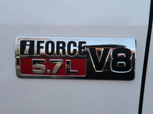 Used 2012 Toyota Tundra SR5 image 9