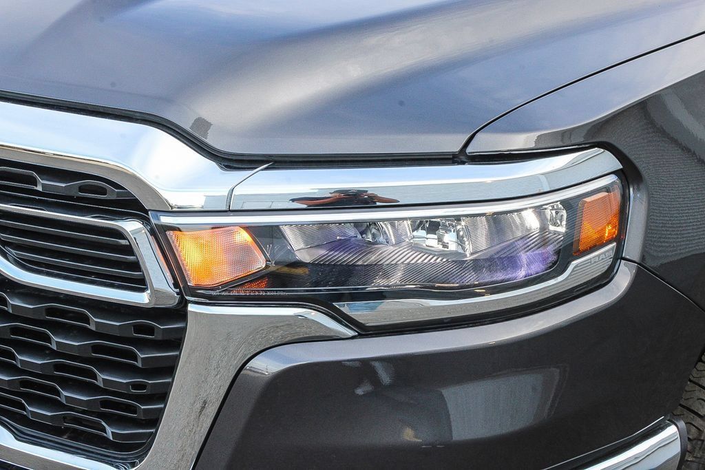 New 2026 RAM 1500 Tradesman AWD/4WD image 5