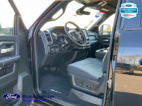 Used 2024 RAM 2500 Big Horn w/ Bed Utility Group image 16