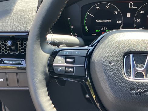 Used 2026 Honda CR-V Sport Touring image 21