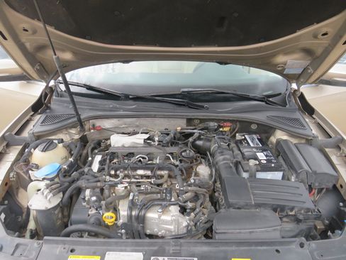 Used 2015 Volkswagen Passat TDI SE image 31