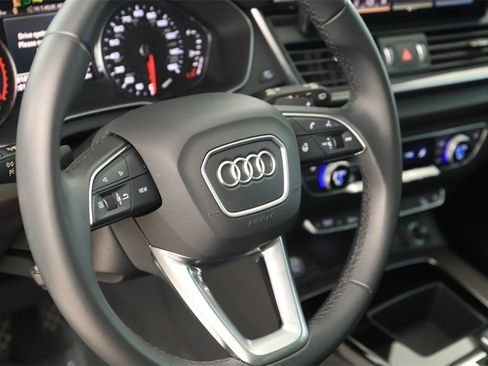 Certified 2022 Audi Q5 2.0T Premium image 16