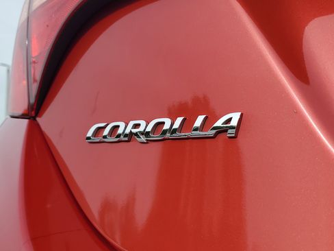 Used 2019 Toyota Corolla LE FWD image 8