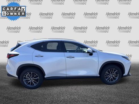 Used 2022 Lexus NX 250 FWD image 11