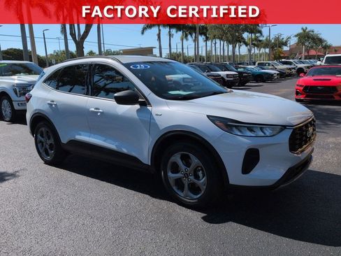 Certified 2025 Ford Escape ST-Line FWD image 2