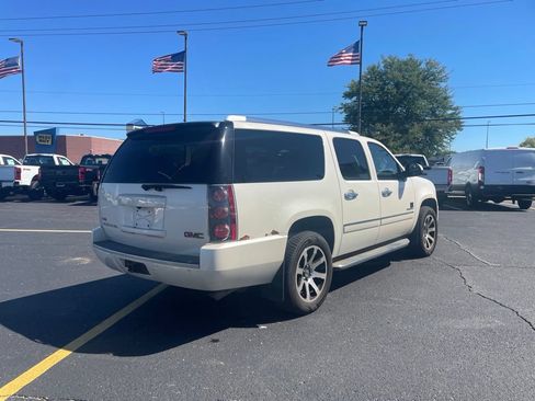 Used 2012 GMC Yukon XL Denali AWD/4WD image 5
