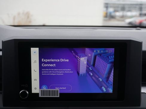 Certified 2025 Toyota 4Runner TRD Off-Road image 11