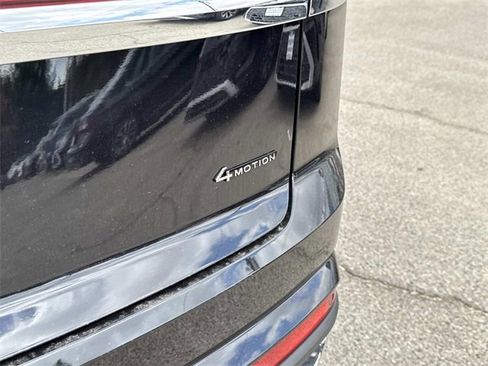 New 2026 Volkswagen Atlas Cross Sport SE image 6