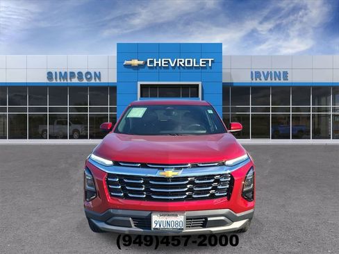 Used 2026 Chevrolet Equinox LT image 3