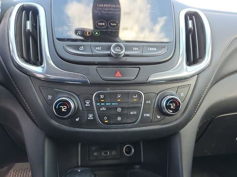 Used 2019 Chevrolet Equinox Premier image 17