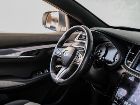 Used 2022 INFINITI QX55 Luxe w/ Cargo Package image 12