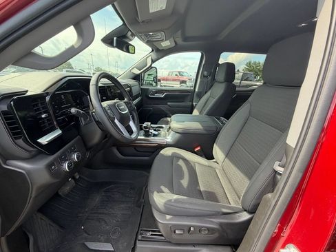 Used 2024 GMC Sierra 1500 Elevation w/ Max Trailering Package AWD/4WD image 3