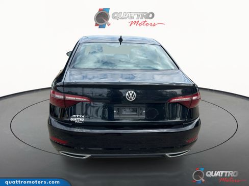 Used 2021 Volkswagen Jetta R-Line w/ R-Line Cold Weather Package image 5
