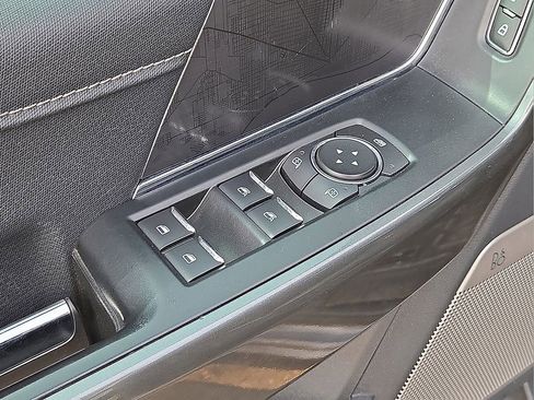 Used 2022 Ford F150 XLT w/ Equipment Group 302A High image 23