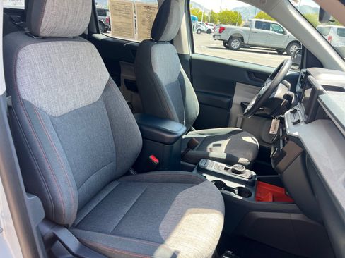 Used 2023 Ford Maverick XLT FWD image 30