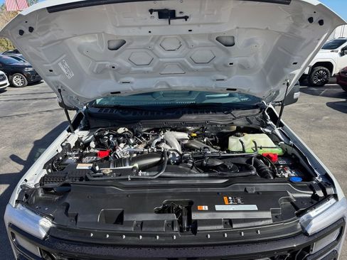 New 2026 Ford F350 Lariat w/ Black Appearance Package image 27