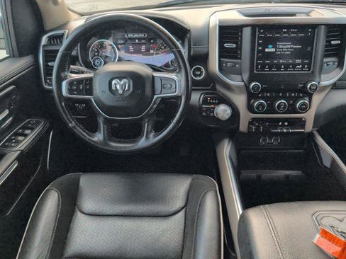 Used 2020 RAM 1500 Laramie AWD/4WD image 29