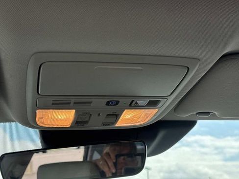 Used 2021 Honda Accord Touring image 19