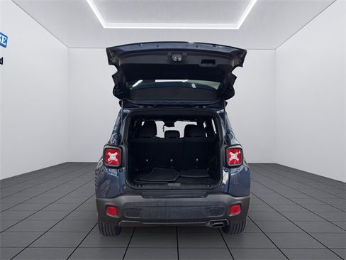 Used 2021 Jeep Renegade Latitude image 20