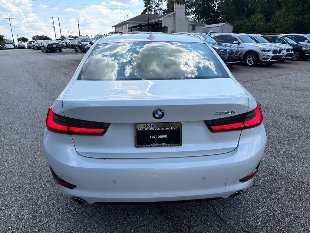 Used 2021 BMW 330i Sedan w/ Convenience Package RWD image 6