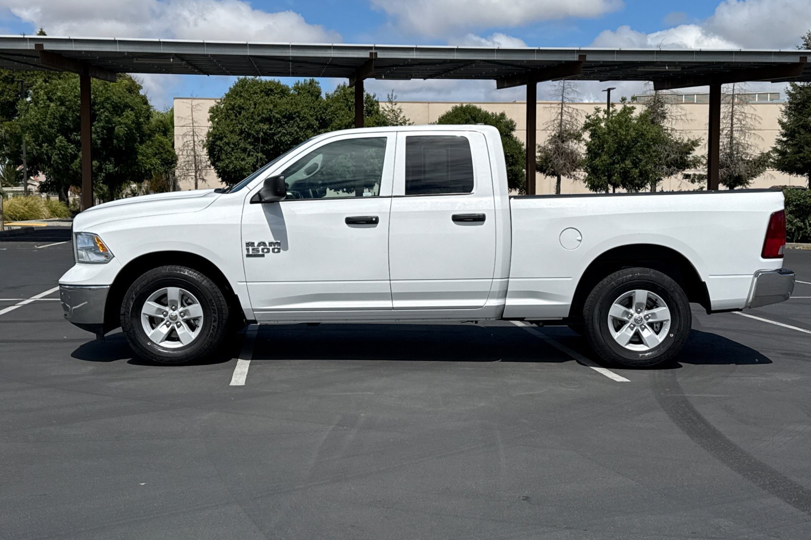 Used 2024 RAM 1500 Classic SLT RWD image 14