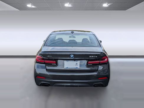 Certified 2023 BMW 530e xDrive w/ Premium Package image 10