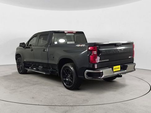 Used 2024 Chevrolet Silverado 1500 LT image 3