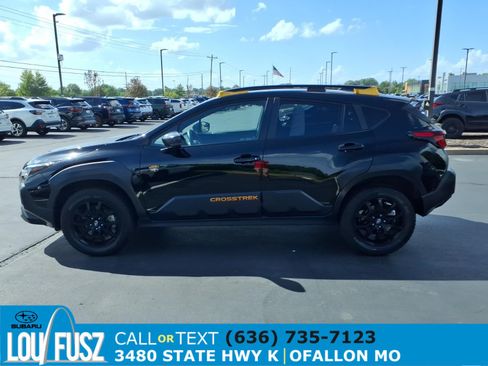 Used 2024 Subaru Crosstrek 2.5i Wilderness w/ Crosstrek Mirror Package AWD/4WD image 4