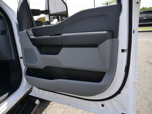 Used 2024 Ford F350 XL RWD image 33