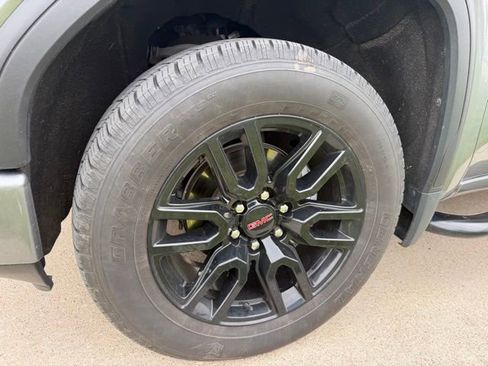 Used 2021 GMC Sierra 1500 Elevation AWD/4WD image 3