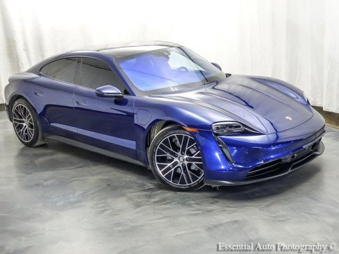 Used 2022 Porsche Taycan RWD image 5
