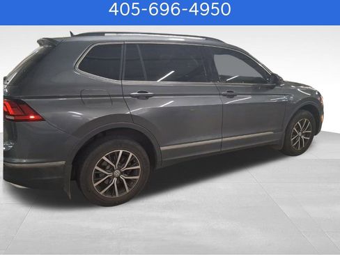Used 2020 Volkswagen Tiguan SE image 4