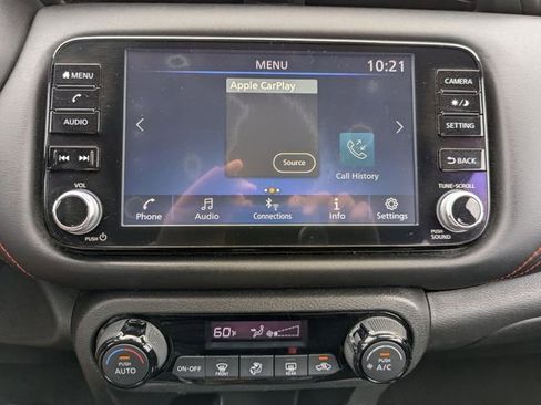 Used 2021 Nissan Kicks SR FWD image 28
