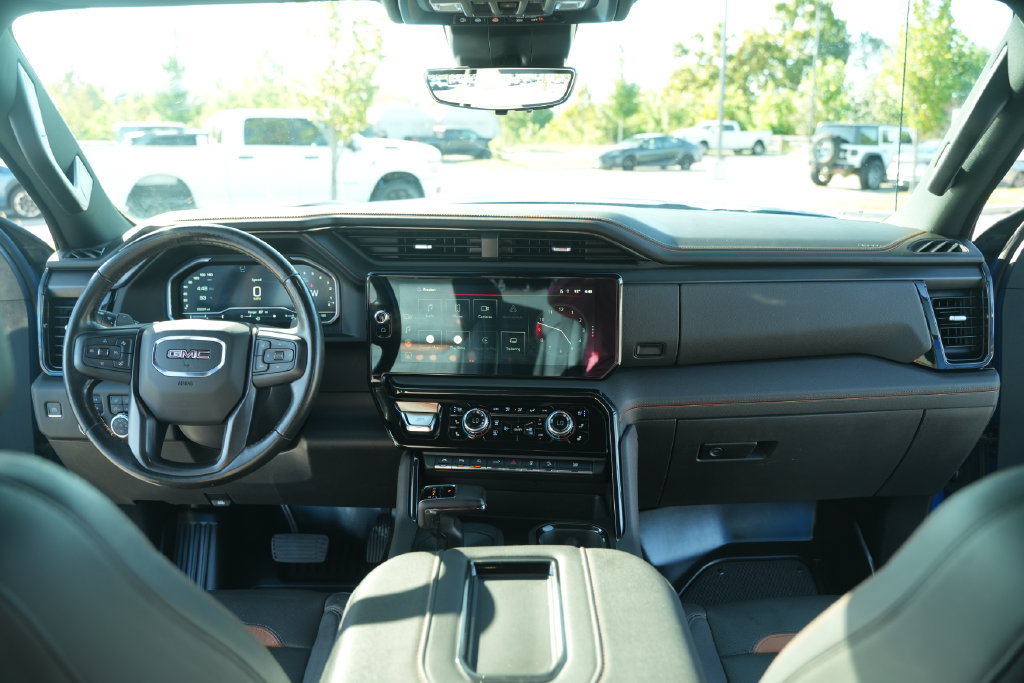 Used 2022 GMC Sierra 1500 AT4 w/ AT4 Premium Package AWD/4WD image 28