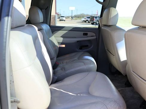 Used 2002 GMC Yukon XL 2500 SLT image 40