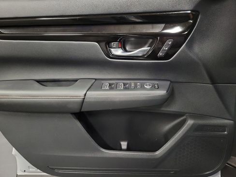 Used 2025 Honda CR-V Sport Touring image 23