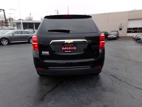 Used 2017 Chevrolet Equinox LT w/ Convenience Package image 57