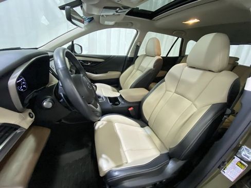 Used 2022 Subaru Outback Limited image 10