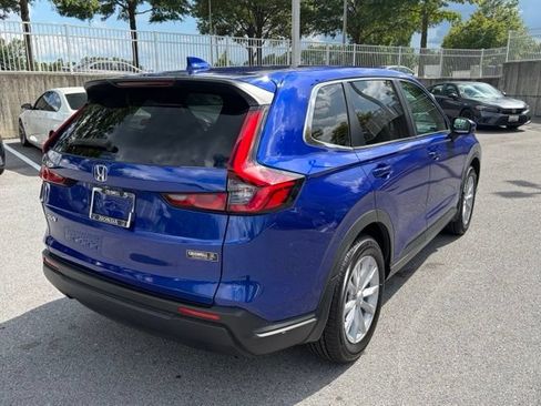 Used 2023 Honda CR-V EX image 8