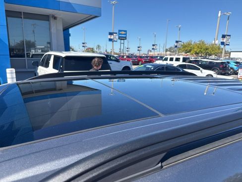 Used 2021 Ford Explorer XLT w/ Equipment Group 202A image 12