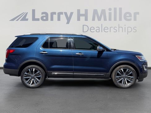 Used 2016 Ford Explorer Platinum AWD/4WD image 6